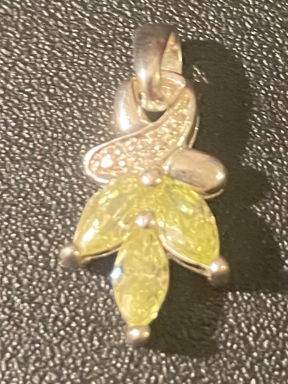 Light Green Crystal Leaf Pendant - Women's Jewelry